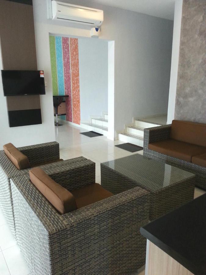Golden Guest House Kuantan Exterior foto